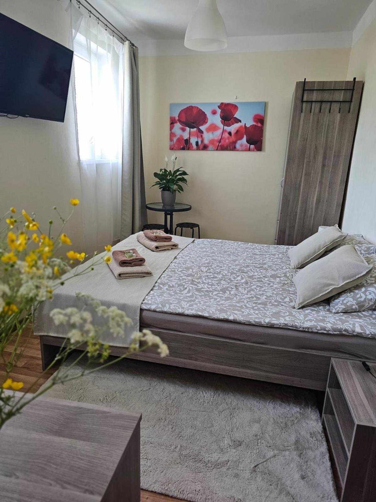 Villa Paradajs - Ubytovanie Pri Jazere Banská Štiavnica Esterno foto