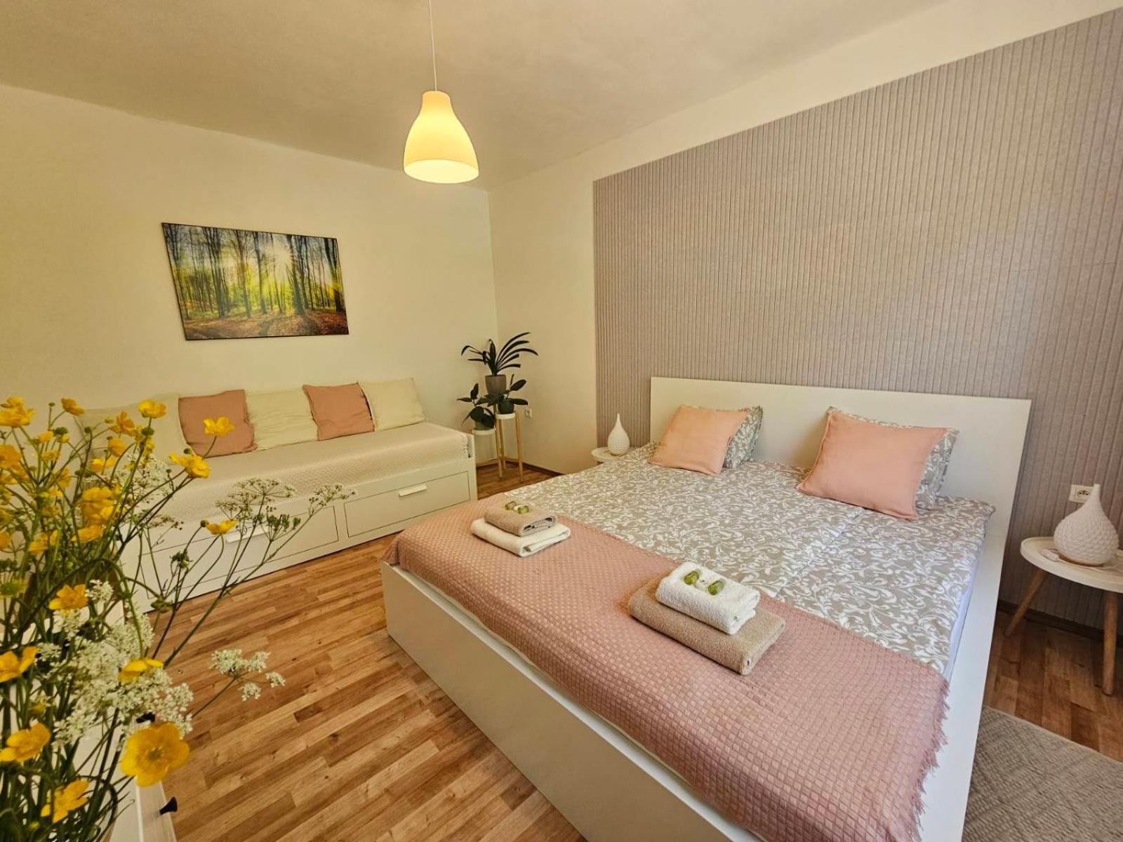 Villa Paradajs - Ubytovanie Pri Jazere Banská Štiavnica Esterno foto